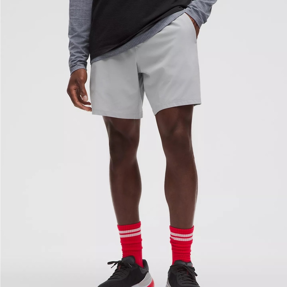 Lululemon Pace Breaker Linerless Short 7"